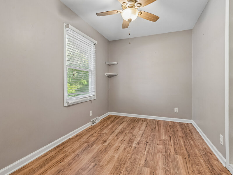 805 East Boulevard Mchenry IL 60051
