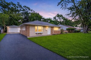 Photo of 426 Suwanee Street Park Forest IL 60466