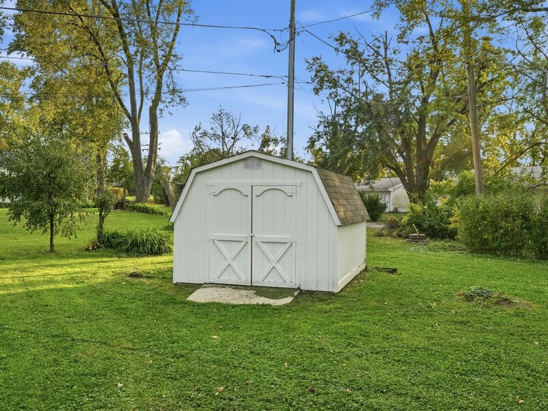 732 1st Street Crete IL 60417