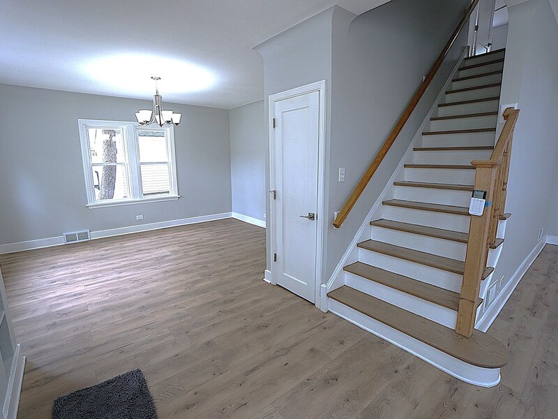 2315 W 112th Street Chicago IL 60643