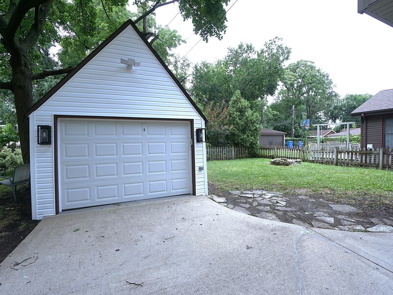 2315 W 112th Street Chicago IL 60643