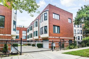 Photo of 4240 N Kenmore Avenue Chicago IL 60613 Unit 3N
