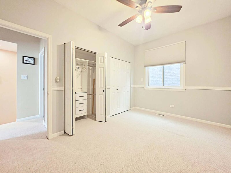 4240 N Kenmore Avenue Chicago IL 60613