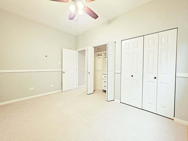 4240 N Kenmore Avenue Chicago IL 60613