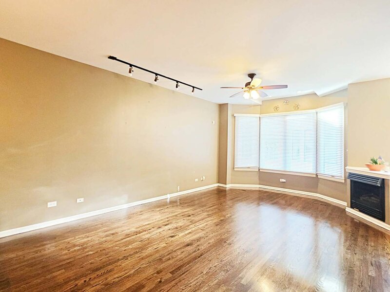 4240 N Kenmore Avenue Chicago IL 60613
