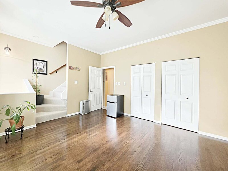 4240 N Kenmore Avenue Chicago IL 60613