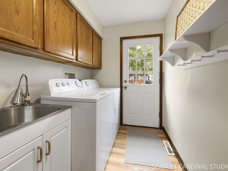 27 Churchill Road Winfield IL 60190