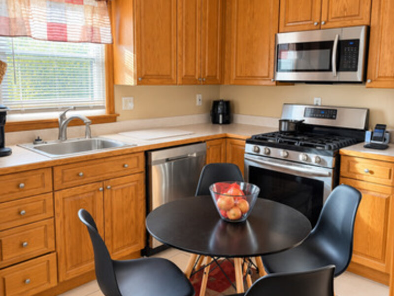 123 James Street Montgomery IL 60538