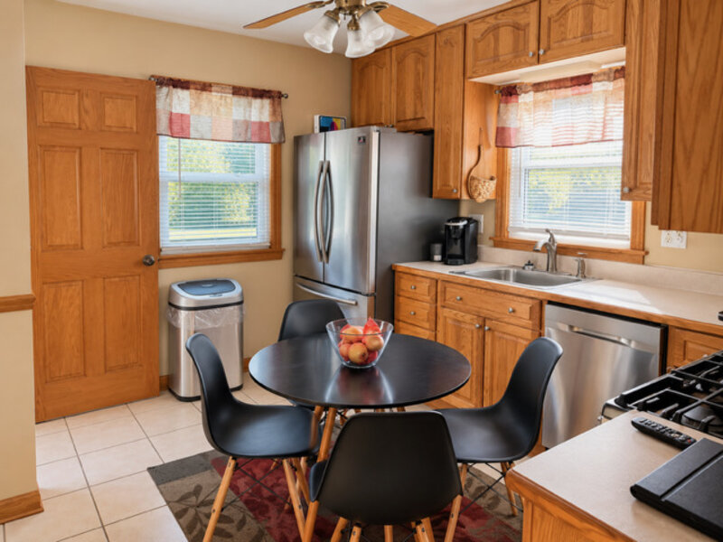 123 James Street Montgomery IL 60538
