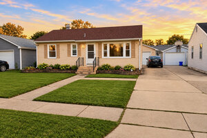 Photo of 123 James Street Montgomery IL 60538