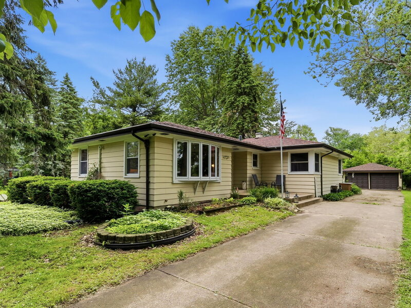 14721 Lakeside Avenue Dolton IL 60419