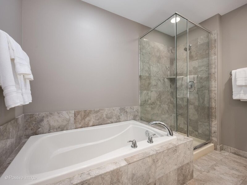 600 N Lake Shore Drive Chicago IL 60611