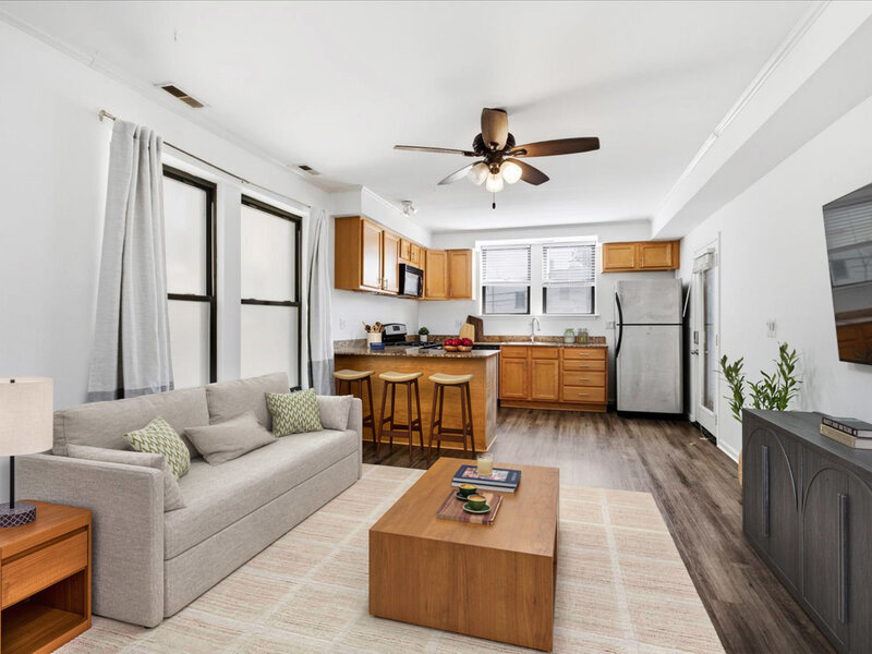 1627 W Columbia Avenue Chicago IL 60626