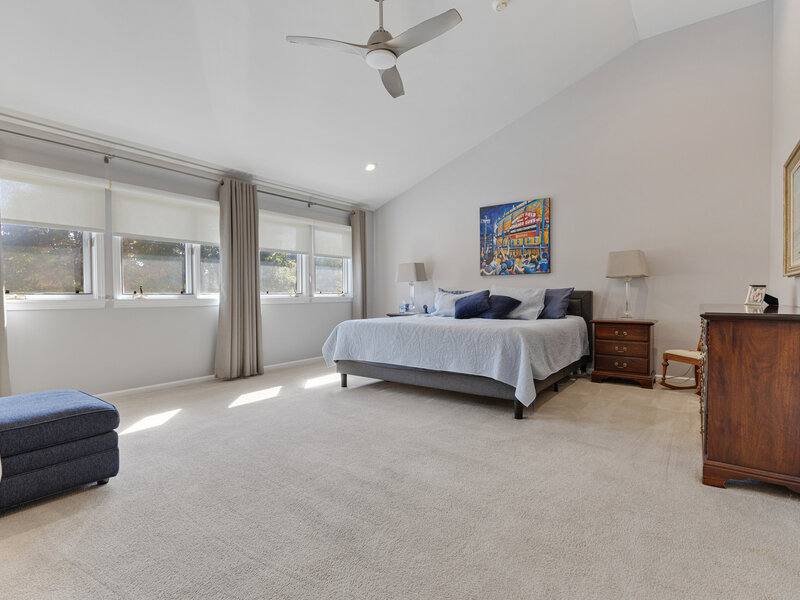 23 Rienzi Lane Highwood IL 60040