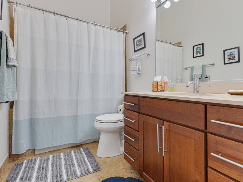 23 Rienzi Lane Highwood IL 60040