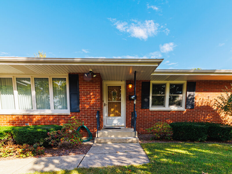 604 Tana Lane Joliet IL 60435