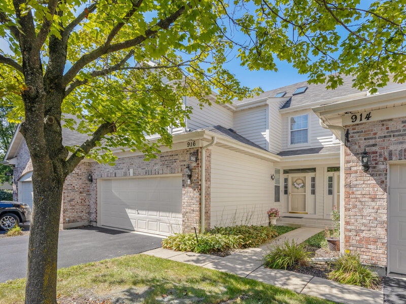 916 Havenshire Court Naperville IL 60565