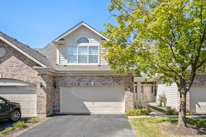 Photo of 916 Havenshire Court Naperville IL 60565 Unit 916