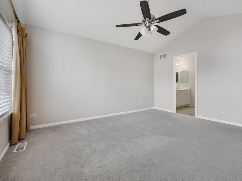 916 Havenshire Court Naperville IL 60565