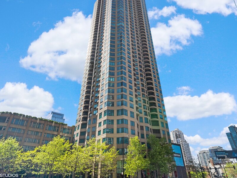 400 N Lasalle Street Chicago IL 60654