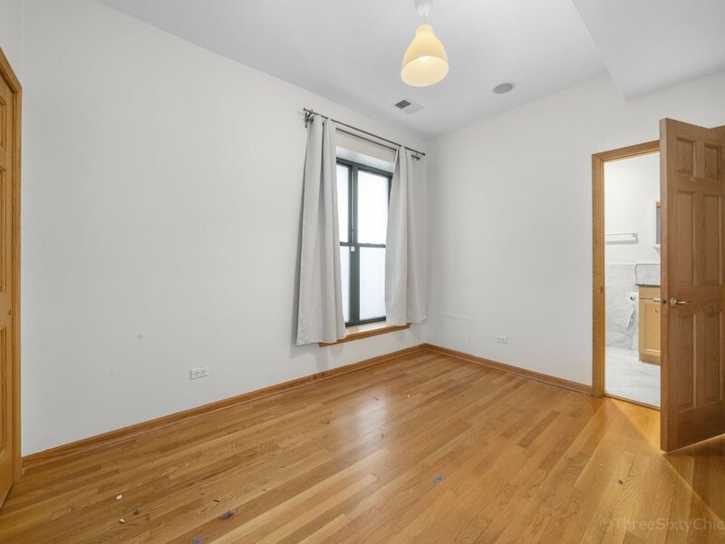 5041 S Dorchester Avenue Chicago IL 60615