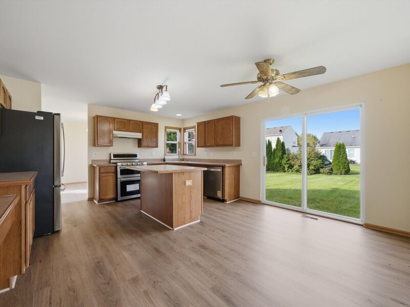 515 Meadow Lane Harvard IL 60033