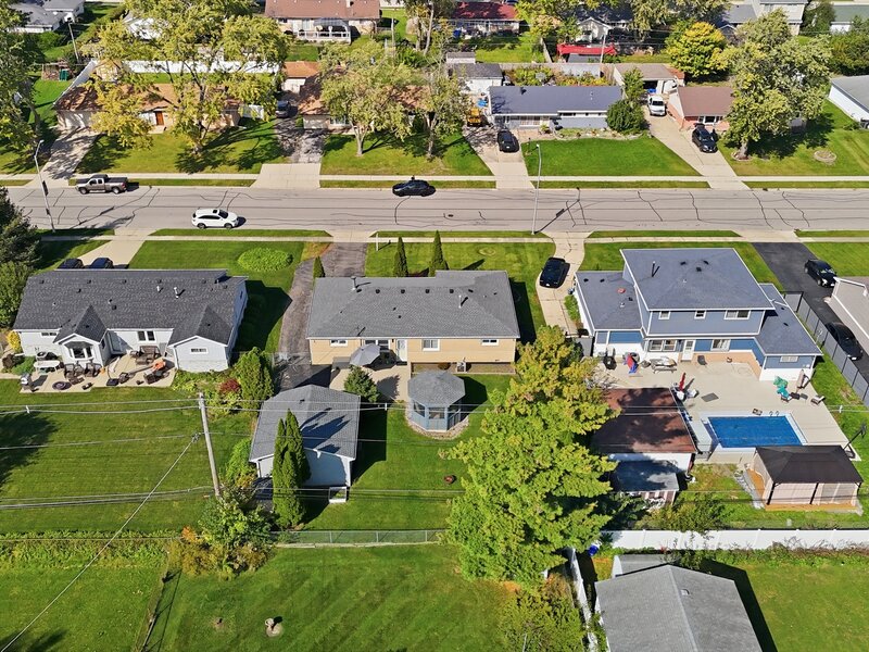 665 Illinois Boulevard Hoffman Estates IL 60169