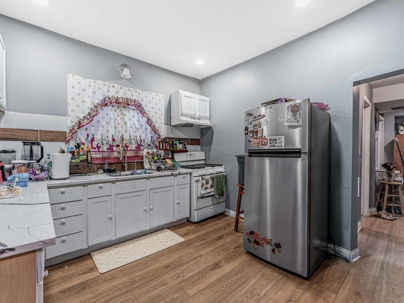 5727 S Hermitage Avenue Chicago IL 60636