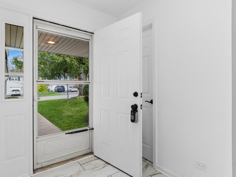187 Pamela Drive Bolingbrook IL 60440