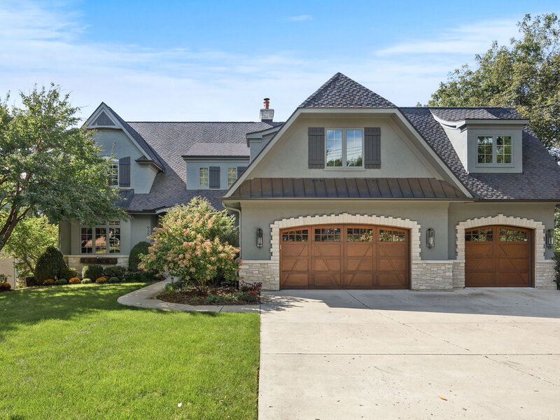935 N 3rd Avenue St. Charles IL 60174