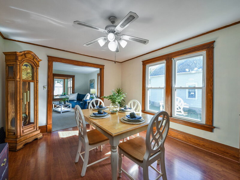 413 S Prairie Street Batavia IL 60510