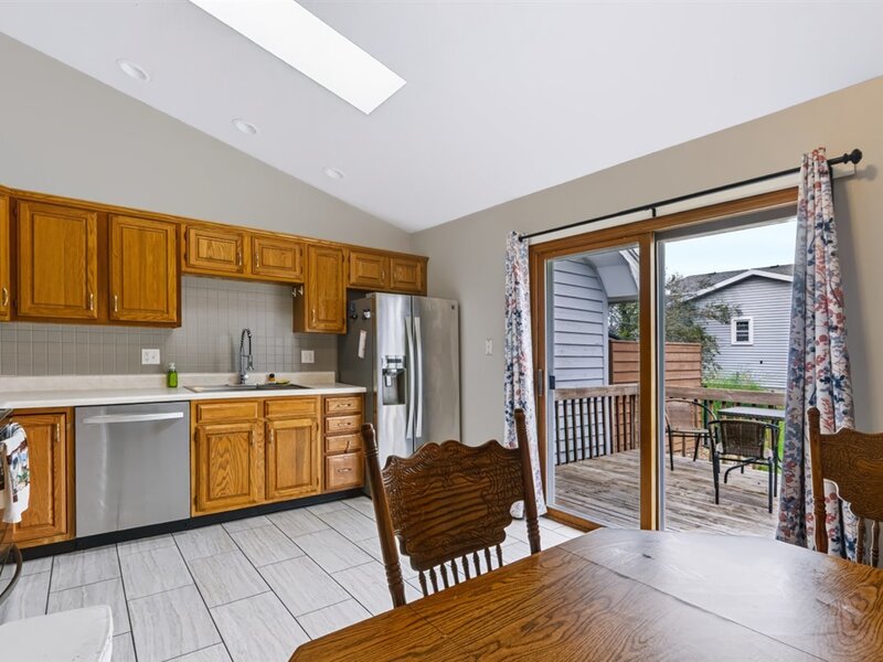 1019 Laesch Avenue Bloomington IL 61704