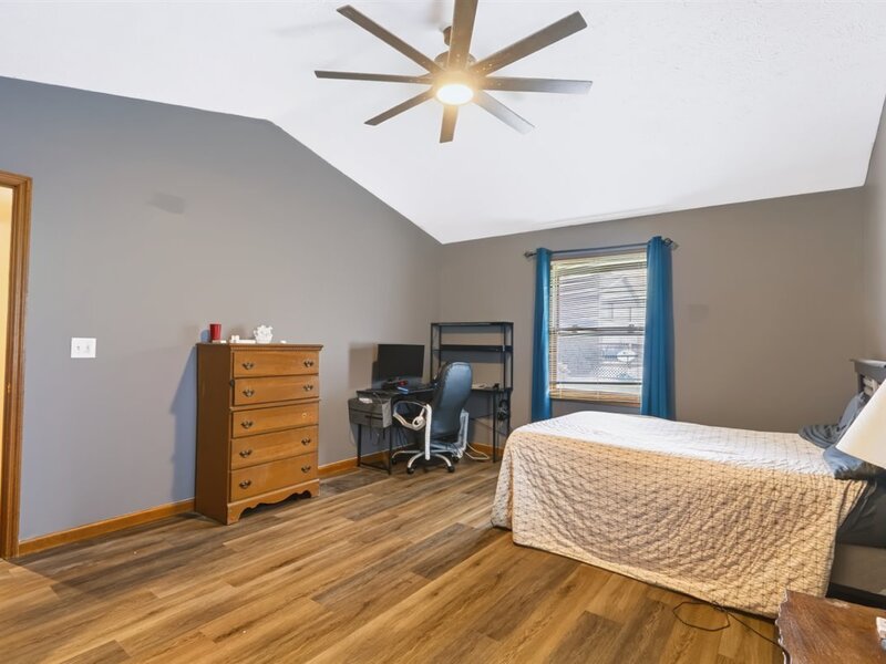1019 Laesch Avenue Bloomington IL 61704
