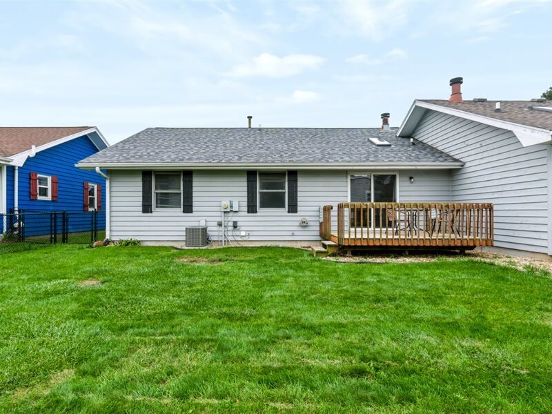 1019 Laesch Avenue Bloomington IL 61704