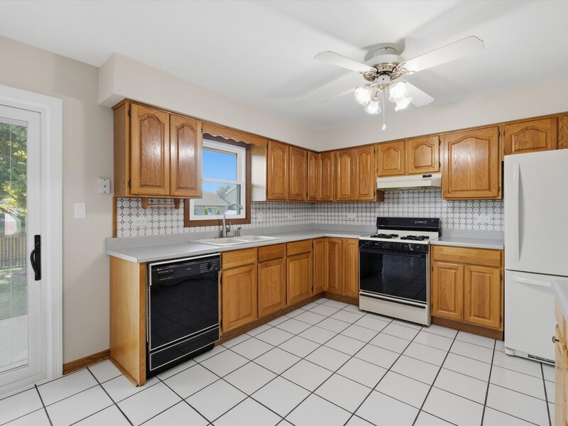 10 Suffield Drive Downers Grove IL 60516