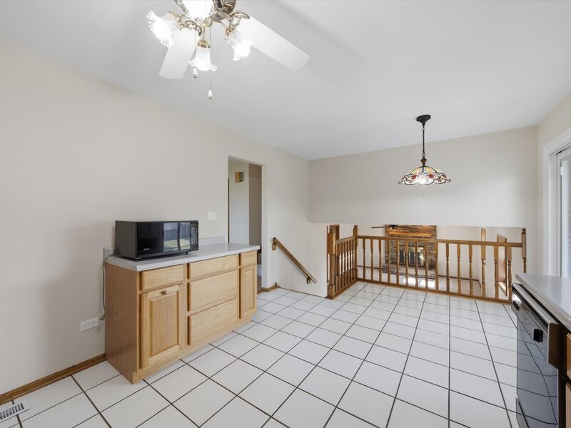 10 Suffield Drive Downers Grove IL 60516