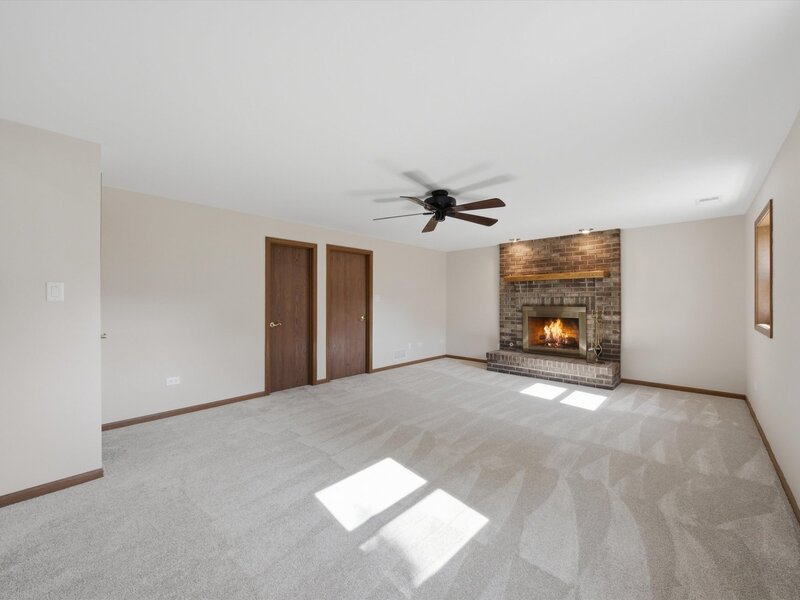 10 Suffield Drive Downers Grove IL 60516