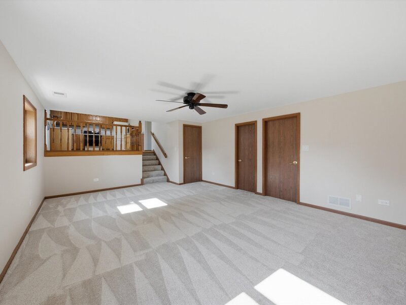 10 Suffield Drive Downers Grove IL 60516