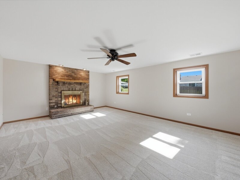 10 Suffield Drive Downers Grove IL 60516