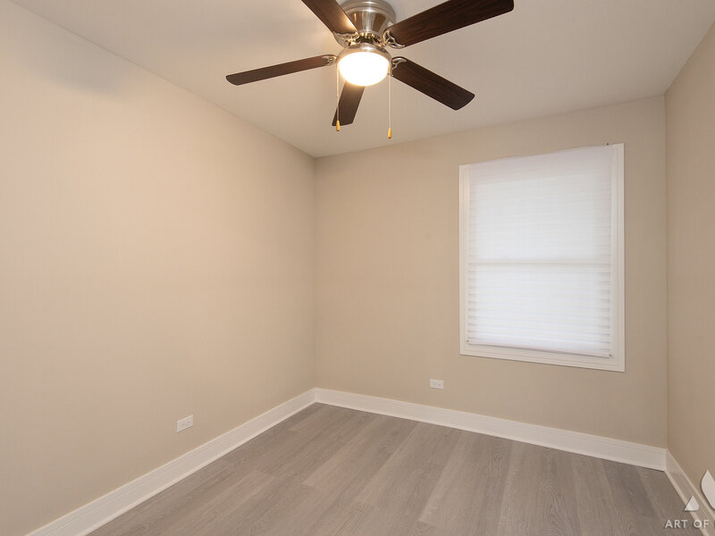 16973 Jodave Avenue Hazel Crest IL 60429
