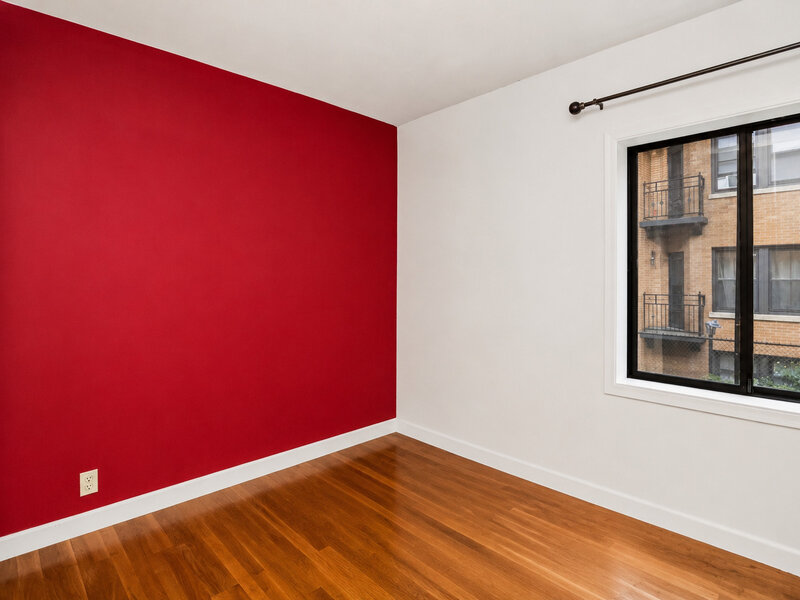 810 W Lakeside Place Chicago IL 60640