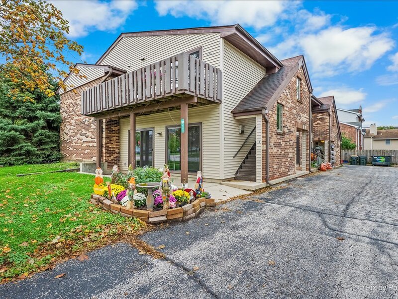 108 W Wood Street Palatine IL 60067