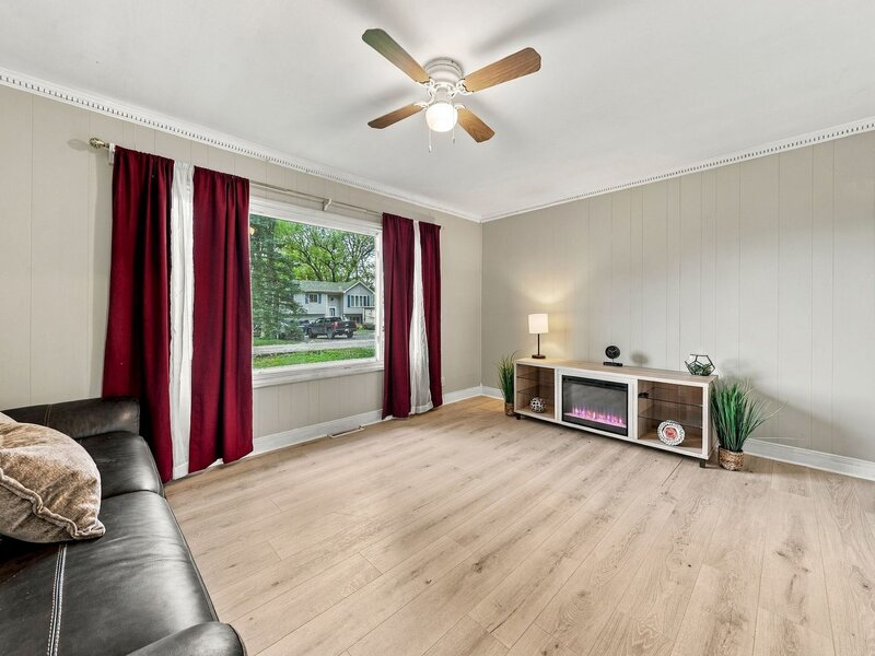 9114 Pine Avenue Wonder Lake IL 60097