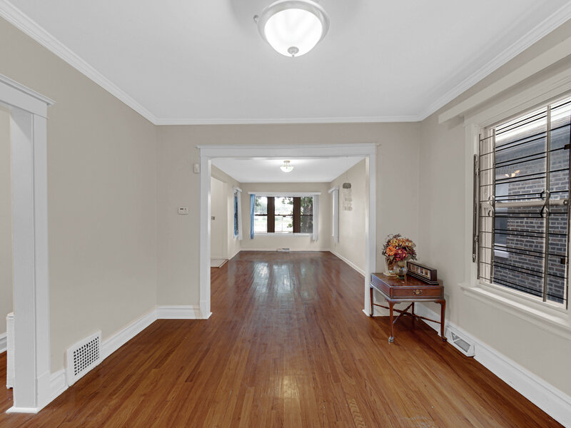 7644 S Lafayette Avenue Chicago IL 60620