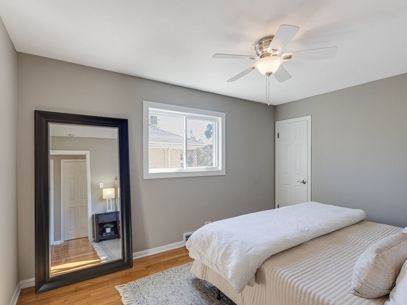 9120 26th Place Brookfield IL 60513