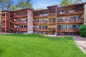 Photo of 5880 Forest View Road Lisle IL 60532