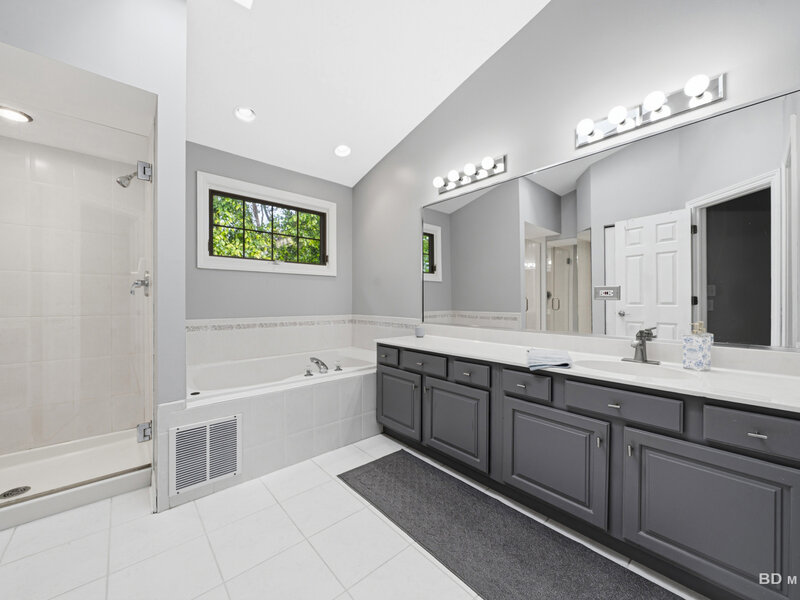 21336 Settlers Pond Drive Frankfort IL 60423