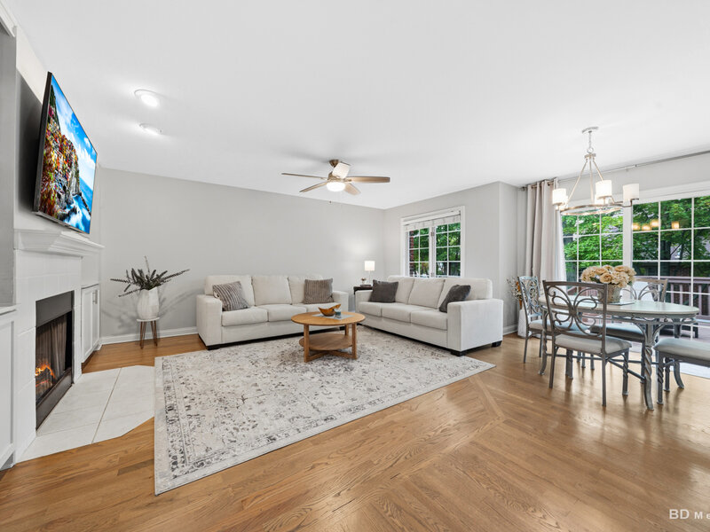 21336 Settlers Pond Drive Frankfort IL 60423