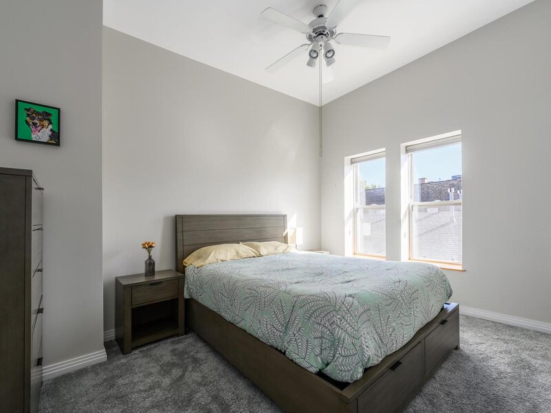 4445 N Paulina Street Chicago IL 60640