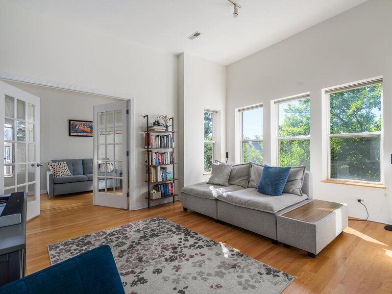 4445 N Paulina Street Chicago IL 60640
